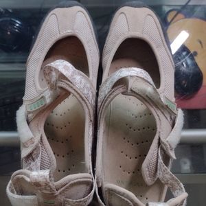 Lands End Women's Velcro Summer Shoes